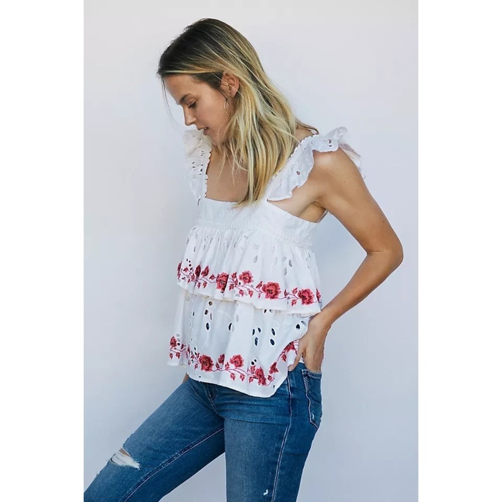 Misa Los Angeles Caryssa Tiered Eyelet Tank Women Size XL White Red White Floral